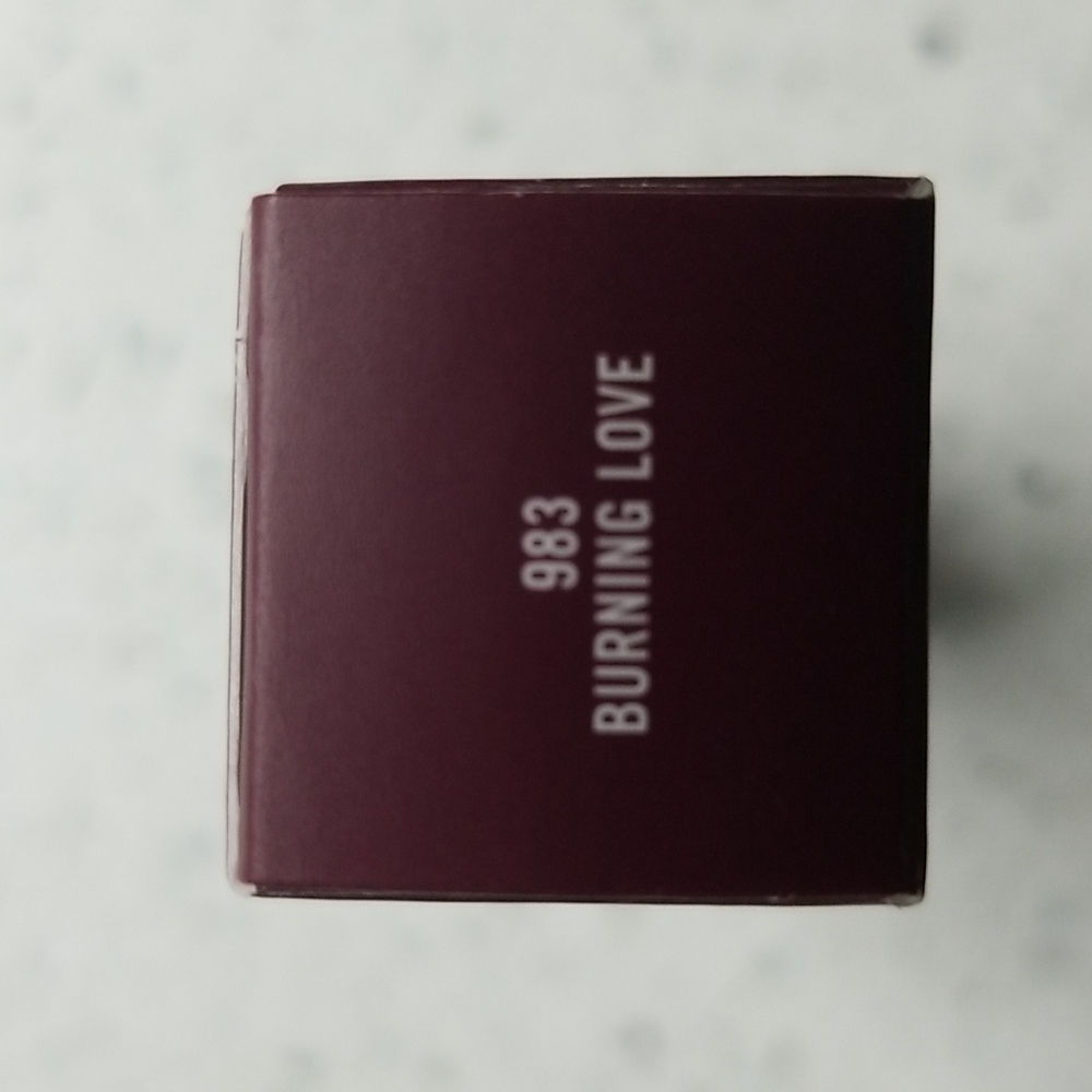 Lipstick - Picture 2 of 3